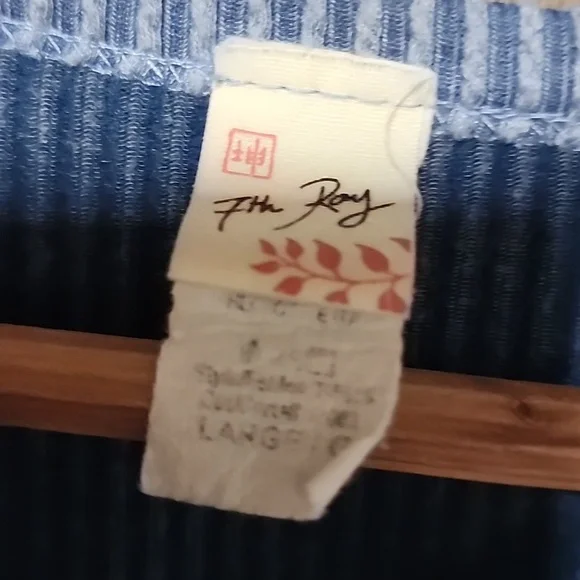 7th Ray Ladies Top - Picture 6 of 6